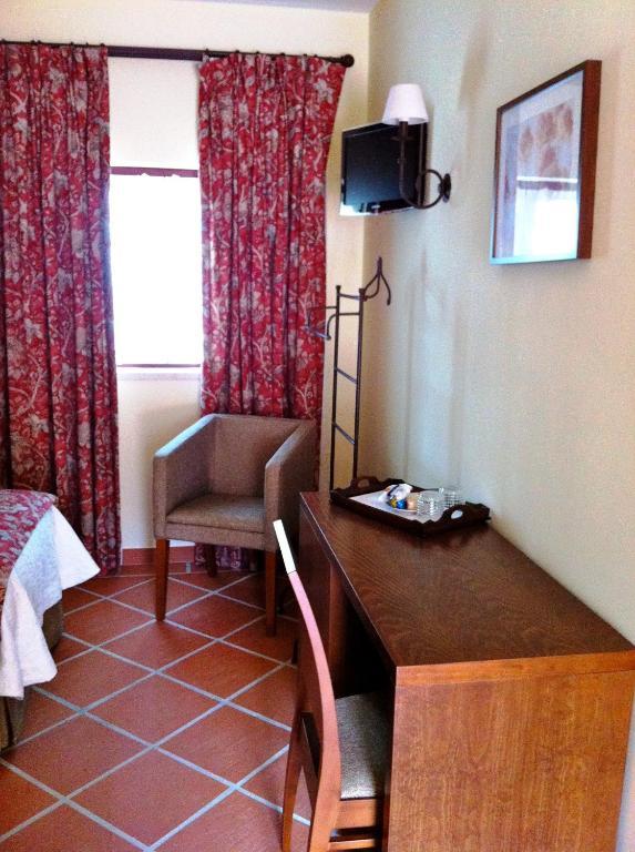 Casa Do Largo - Golega - Turismo De Habitacao Hotel Room photo