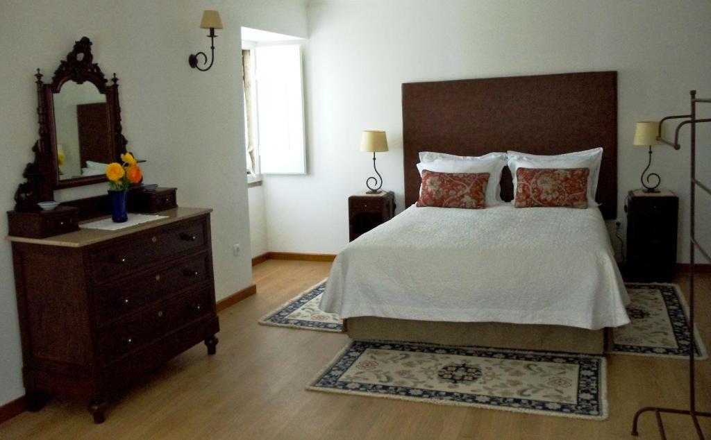 Casa Do Largo - Golega - Turismo De Habitacao Hotel Room photo