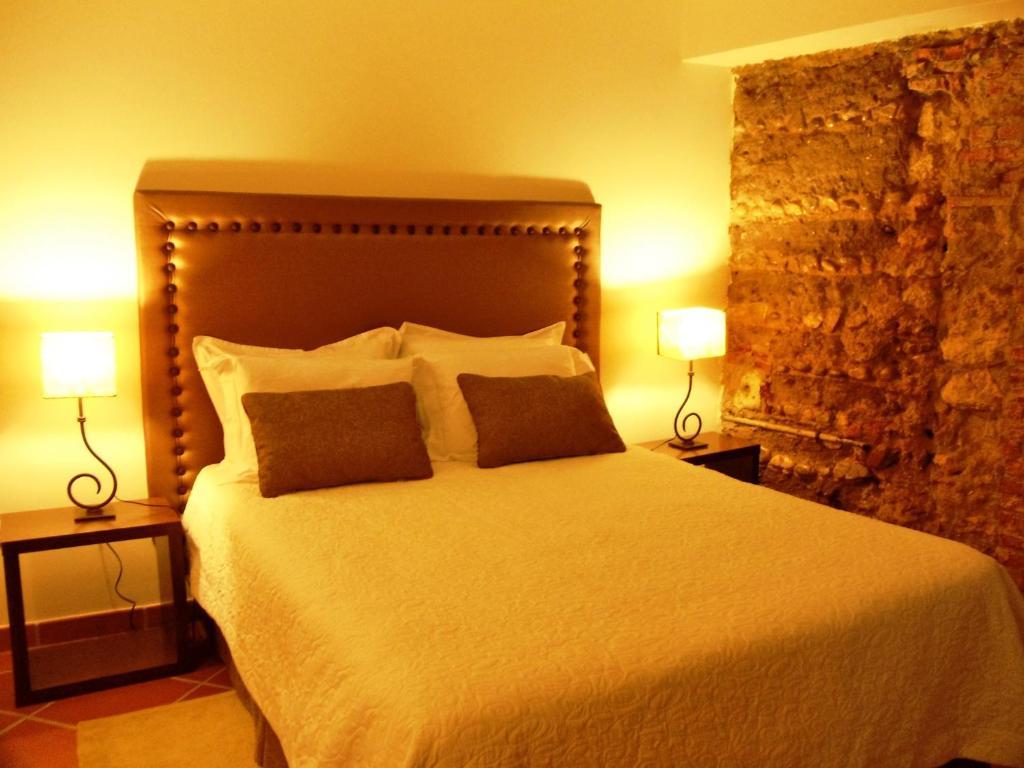 Casa Do Largo - Golega - Turismo De Habitacao Hotel Room photo